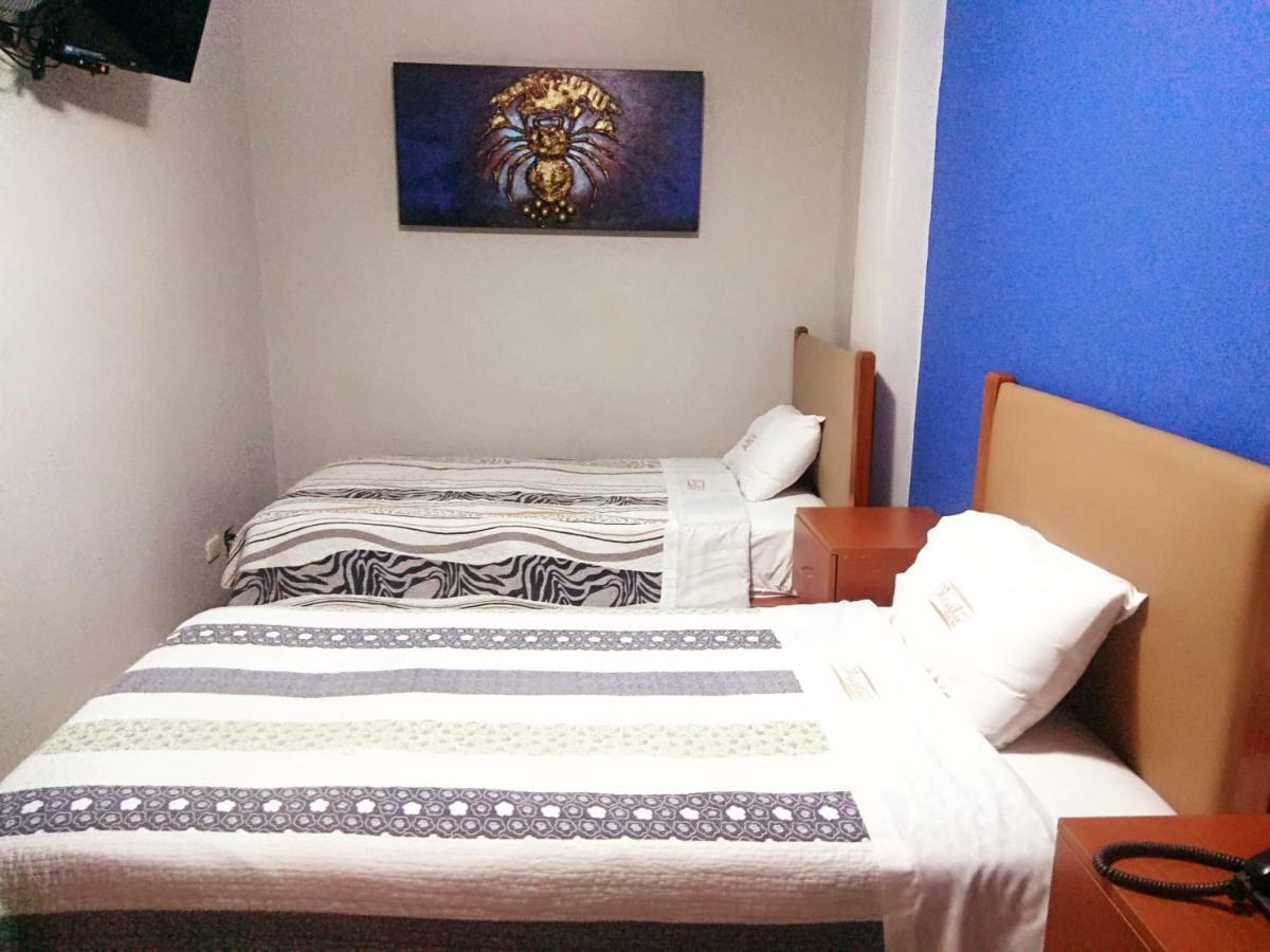 Villa Real Hotel & Suites Chiclayo Exterior photo